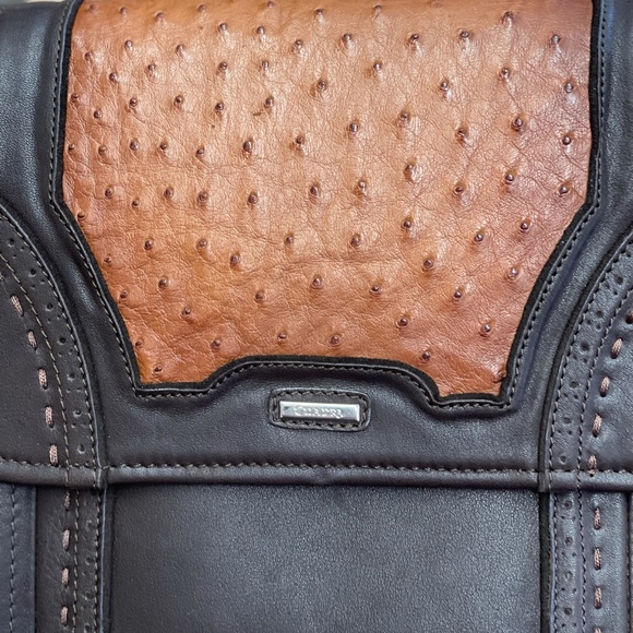 Cuadra Crossbody Authentic Ostrich. - Picture 2 of 2